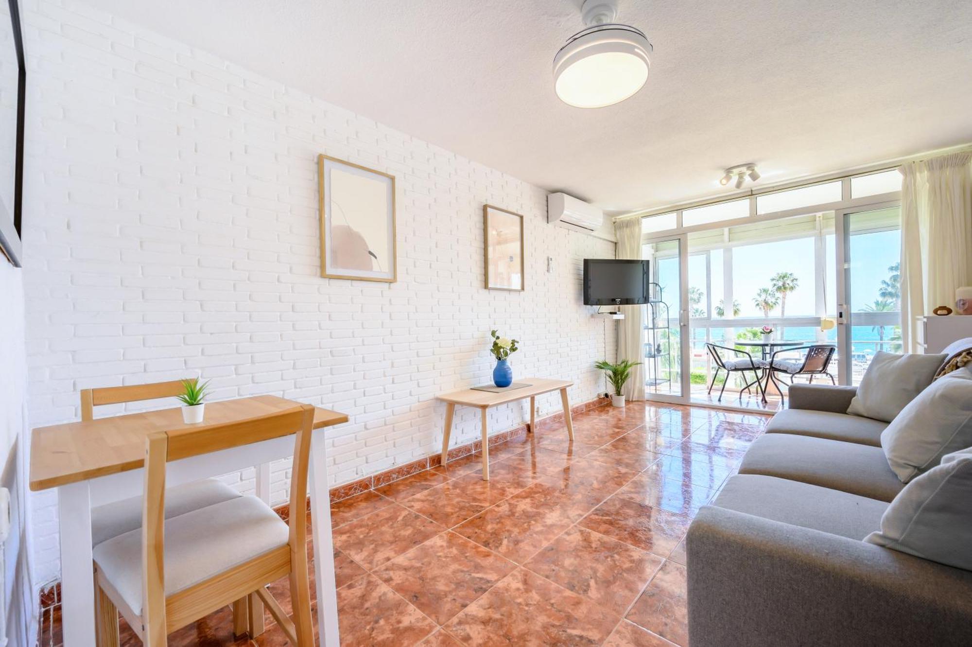 Sea View Apartment Benalmádena Esterno foto